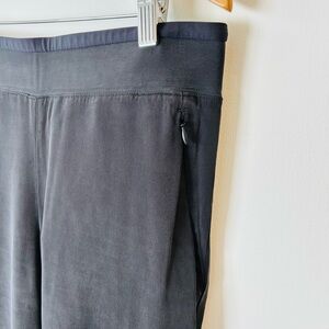 Kit and Ace Washable Silk Jogger 8